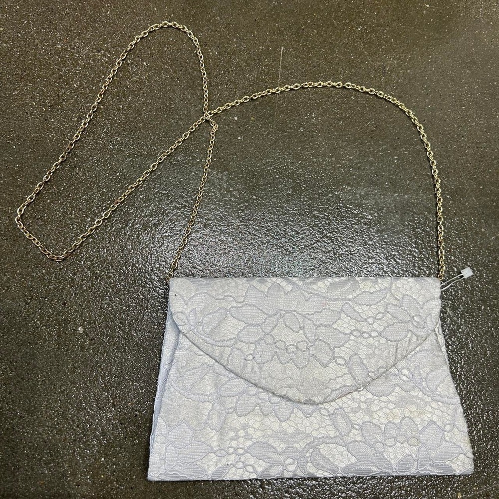 Charming Tailor White Lace Clutch Gold Chain Strap